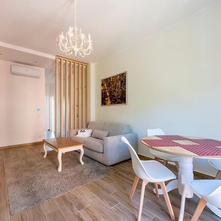 Joivy Lele Apartment With Swimming Pool Rapallo Exterior foto