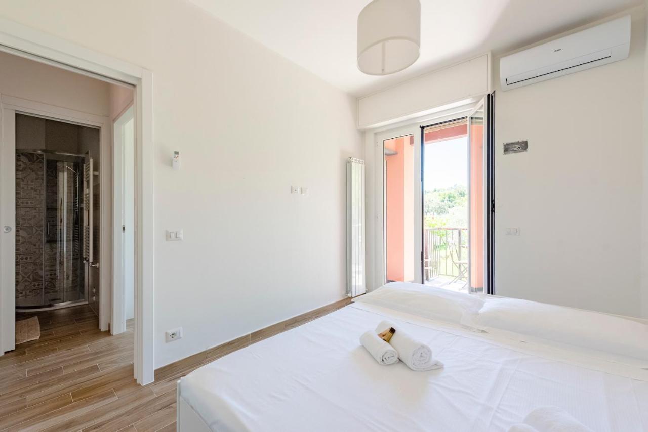 Joivy Lele Apartment With Swimming Pool Rapallo Exterior foto